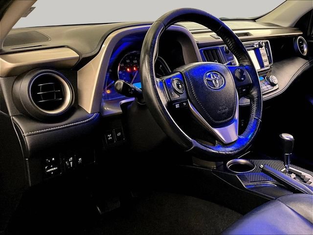 Used 2015 Toyota RAV4 Limited AWD/4WD image 13