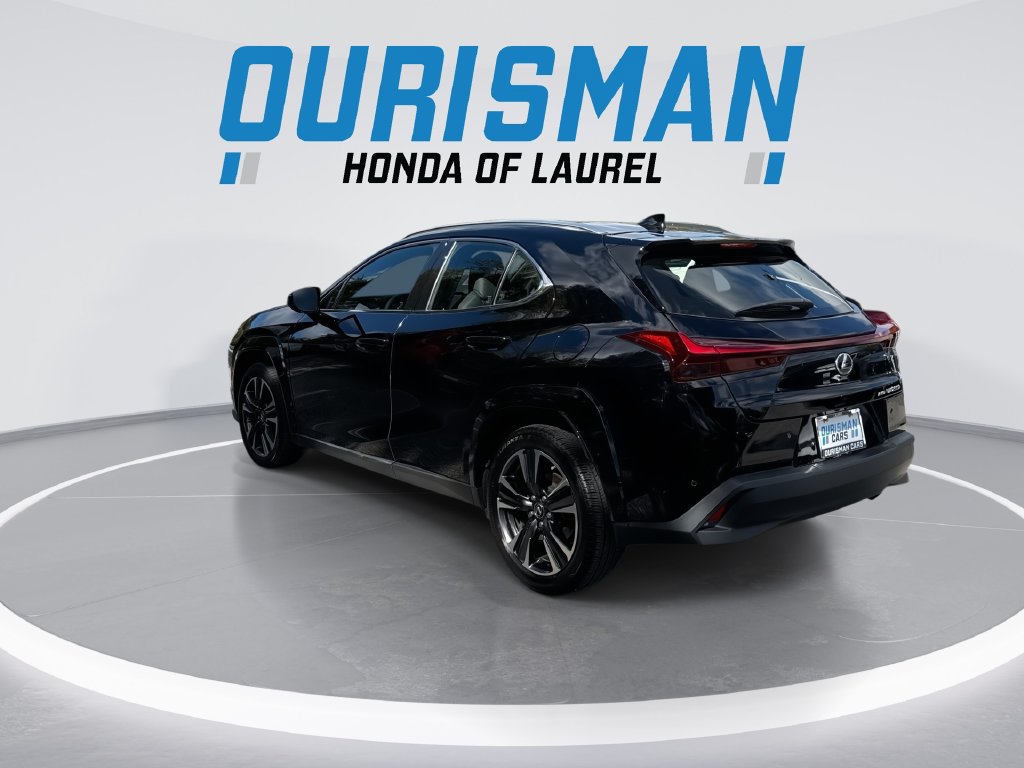 Used 2023 Lexus UX 250h AWD w/ Premium Package image 6