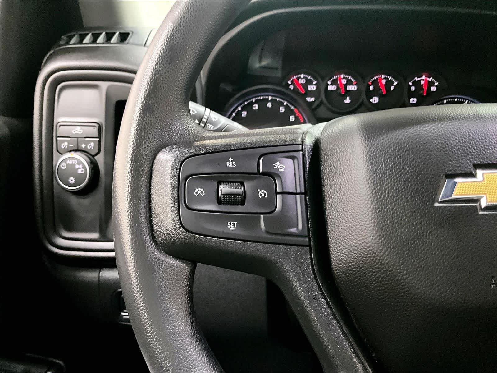 Used 2026 Chevrolet Silverado 1500 Custom RWD image 21