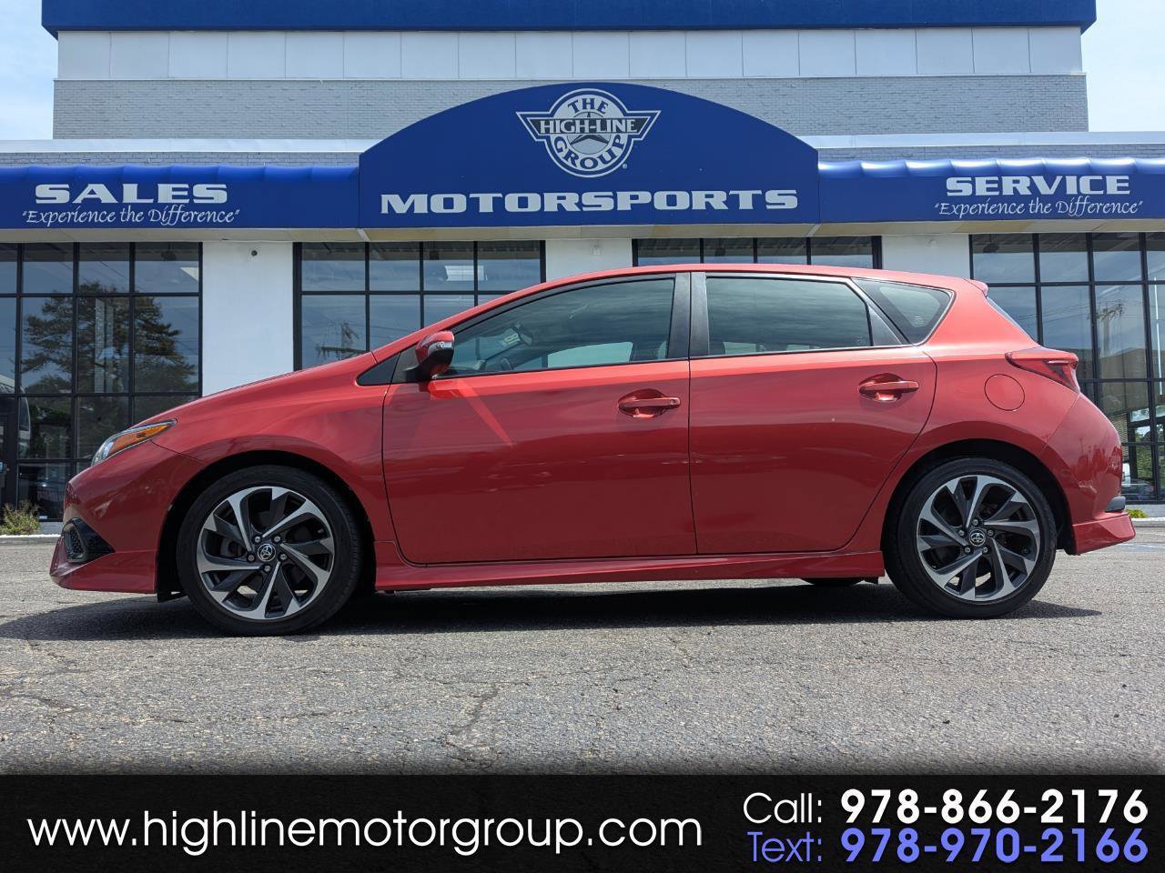 Used 2018 Toyota Corolla iM w/ All-Weather Mat Package FWD image 1