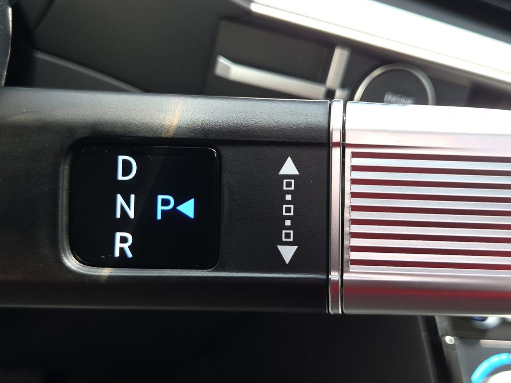 New 2026 Hyundai Santa Fe SE image 21