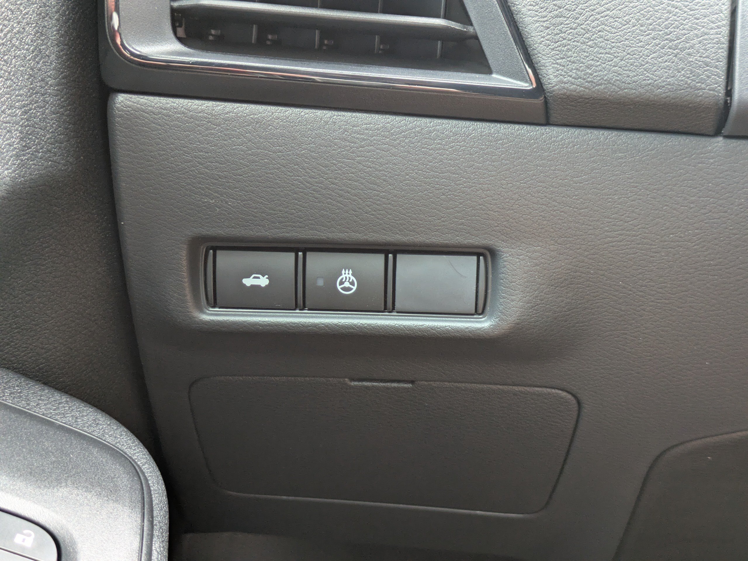New 2026 Nissan Sentra SV w/ SV Convenience Package FWD image 24