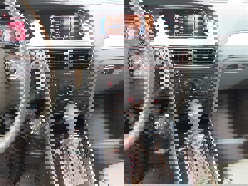 Used 2009 Audi A4 2.0T Premium image 24