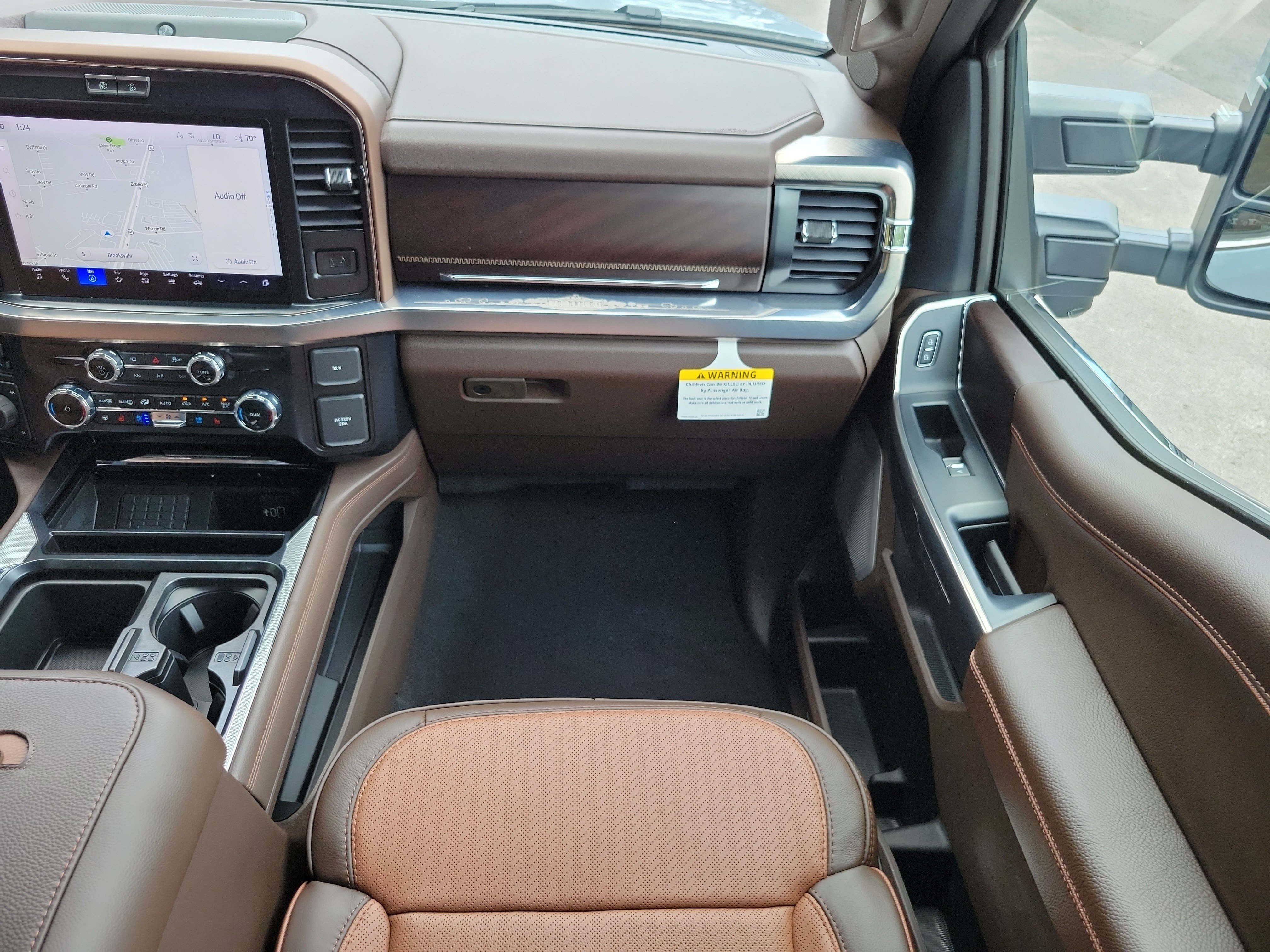 New 2026 Ford F350 King Ranch w/ Chrome Package AWD/4WD image 16