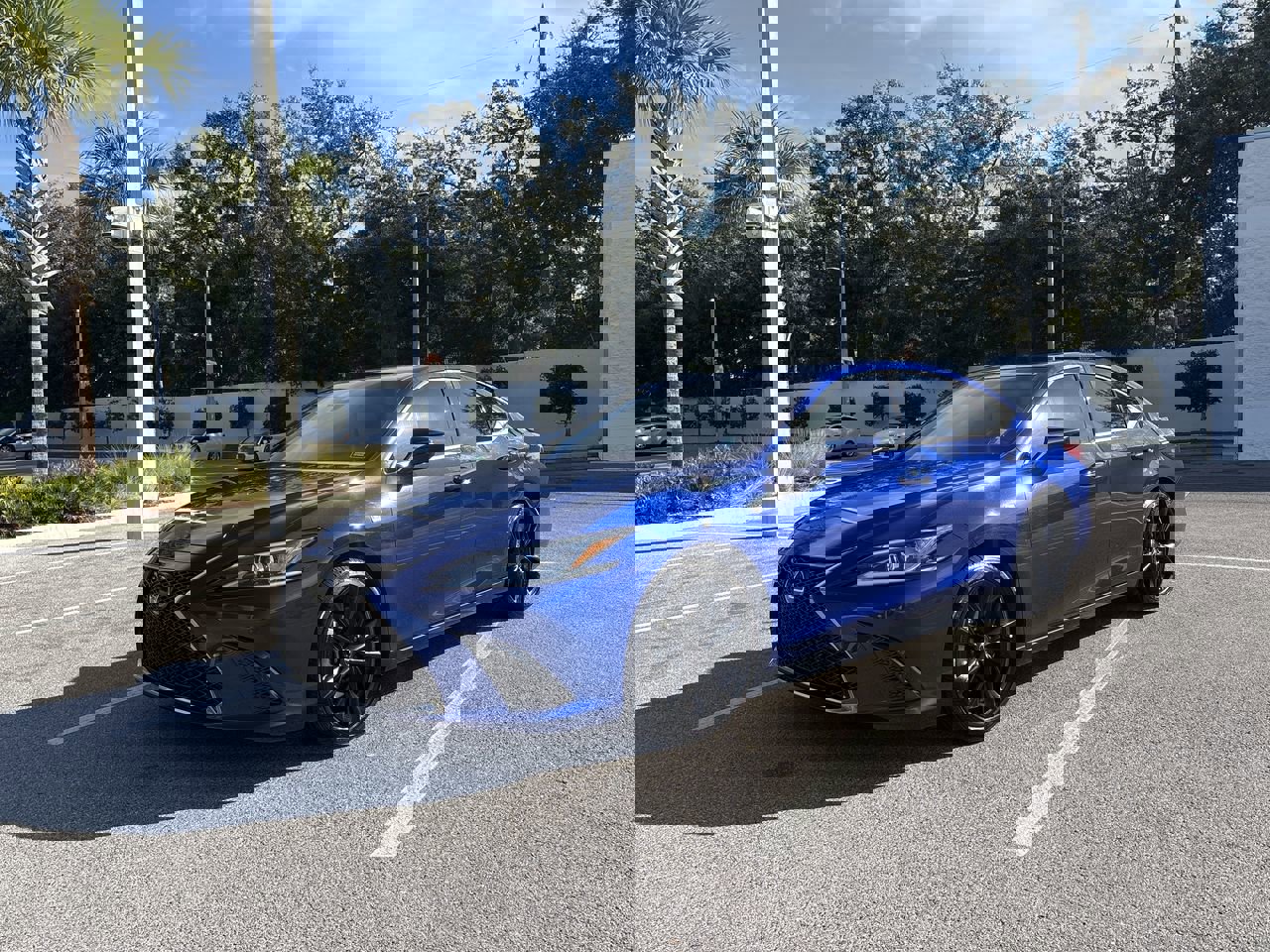 Used 2022 Lexus ES 350 F Sport image 2