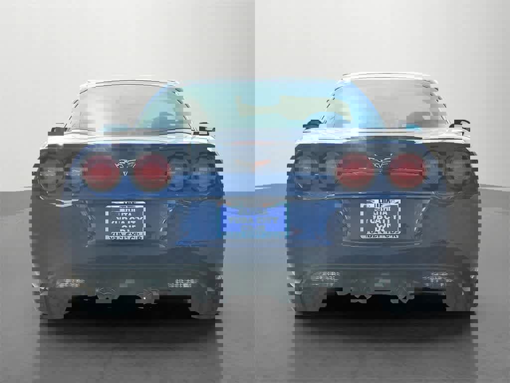 Used 2005 Chevrolet Corvette Coupe w/ Preferred Equipment Group image 5