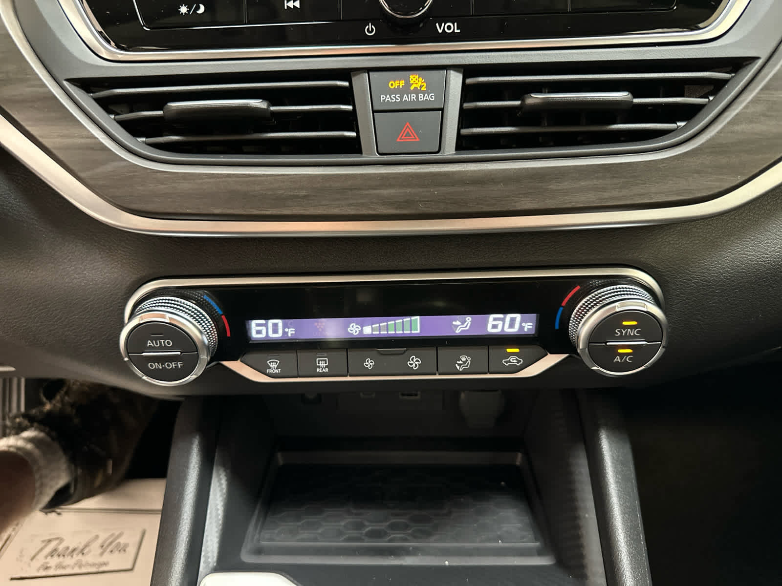 New 2025 Nissan Altima 2.5 SV AWD/4WD image 17