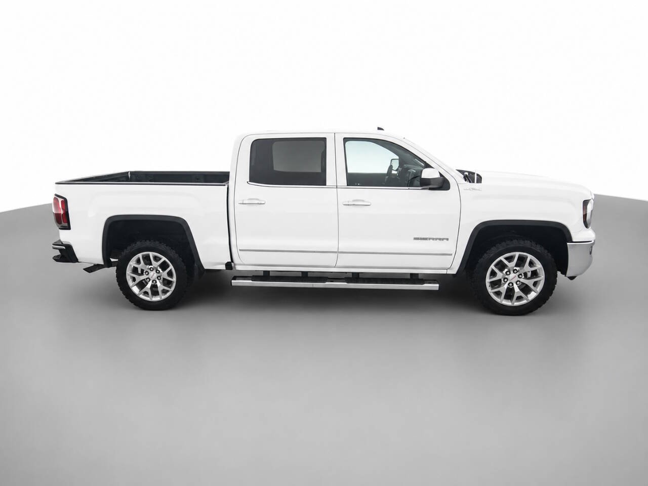 Used 2016 GMC Sierra 1500 SLT w/ SLT Premium Package AWD/4WD image 4