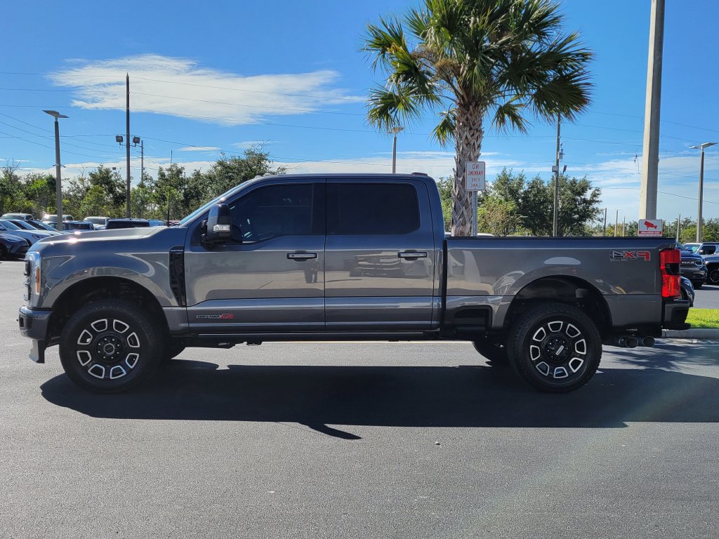 Used 2026 Ford F350 Platinum AWD/4WD image 4
