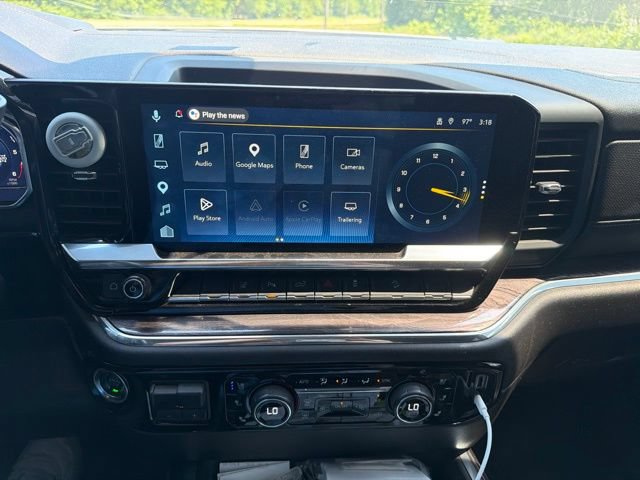 Used 2025 Chevrolet Silverado 2500 LTZ w/ LTZ Texas Edition AWD/4WD image 11