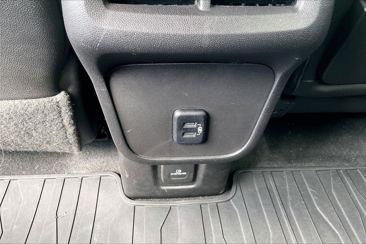 Used 2018 GMC Terrain Denali w/ Driver Alert Package II AWD/4WD image 37