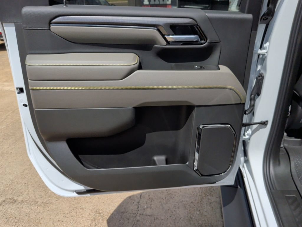 New 2026 Chevrolet Silverado 2500 ZR2 AWD/4WD image 37