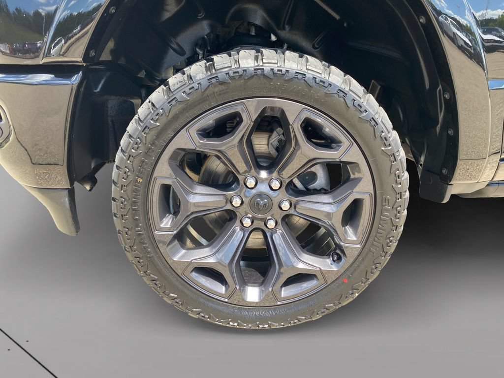 Used 2023 RAM 1500 Limited AWD/4WD image 9