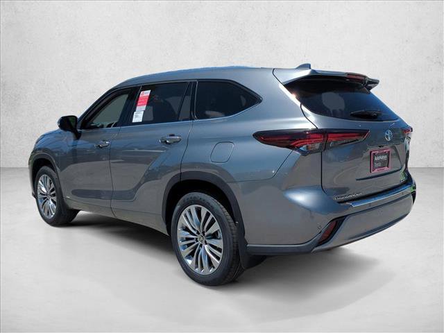 New 2026 Toyota Highlander Platinum AWD/4WD image 9