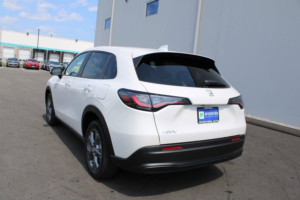 New 2026 Honda HR-V LX image 9
