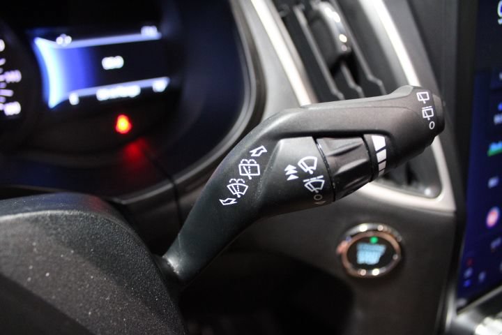 Used 2024 Ford Edge ST-Line AWD/4WD image 39