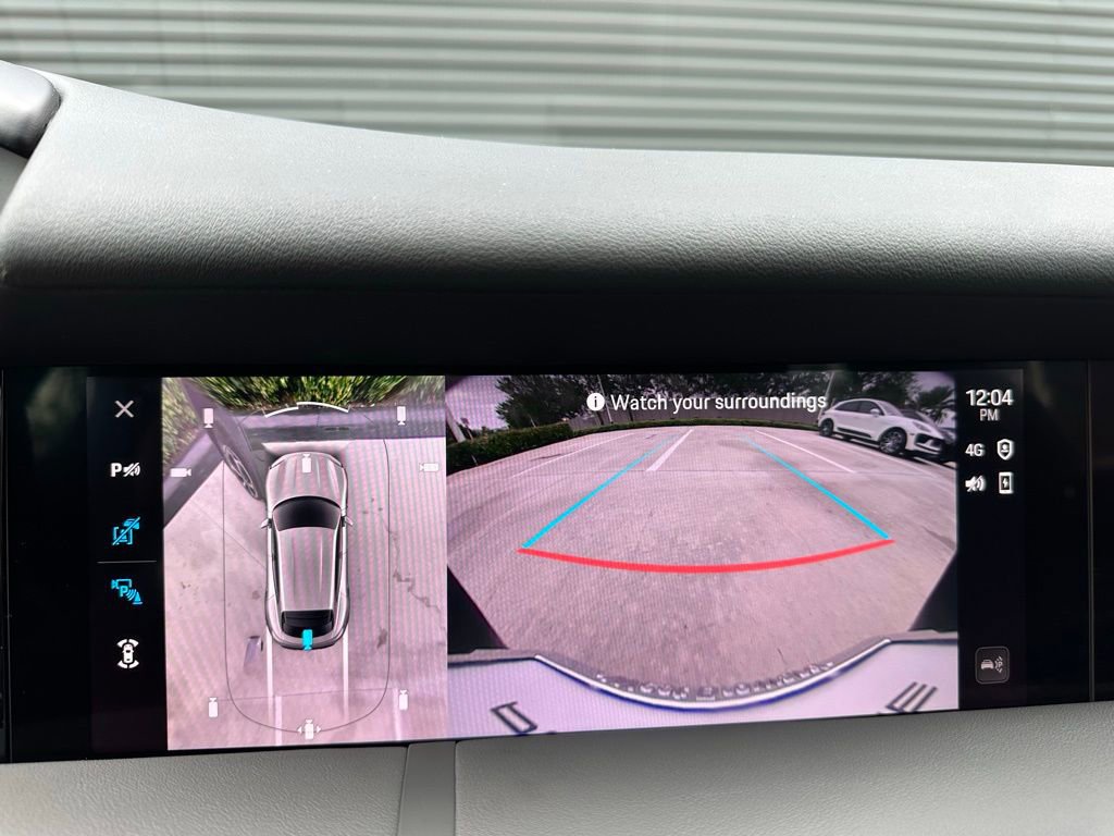 Used 2025 Porsche Taycan 4 Cross Turismo image 29