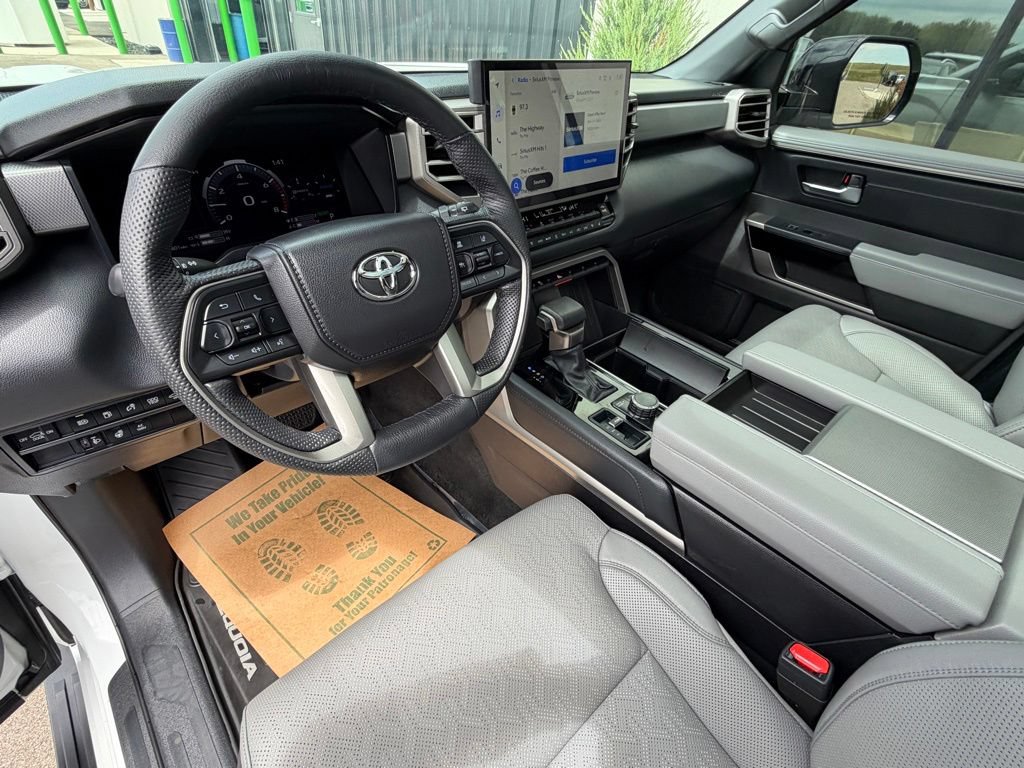 Used 2025 Toyota Sequoia Limited AWD/4WD image 11