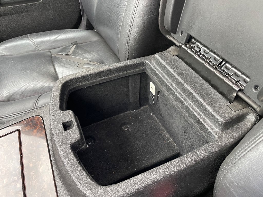 Used 2012 GMC Yukon XL Denali RWD image 59