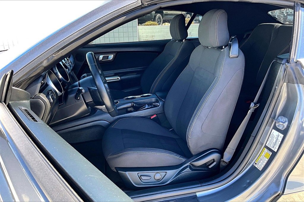 Used 2022 Ford Mustang Convertible w/ Equipment Group 101A image 26