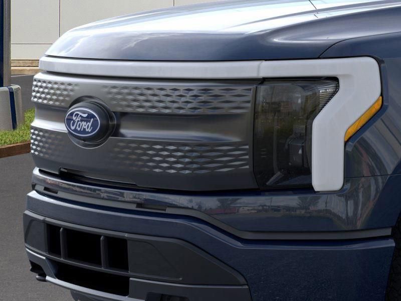 New 2025 Ford F150 Lightning XLT image 17