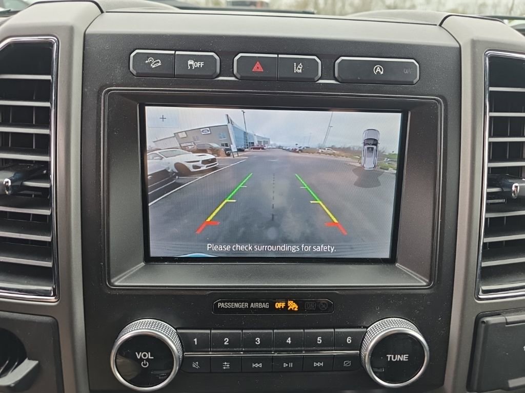 Used 2021 Ford Expedition XLT AWD/4WD image 13