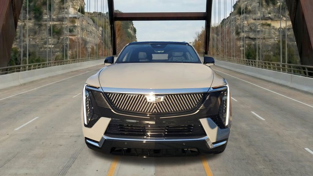 New 2026 Cadillac Escalade IQL Luxury AWD/4WD image 2