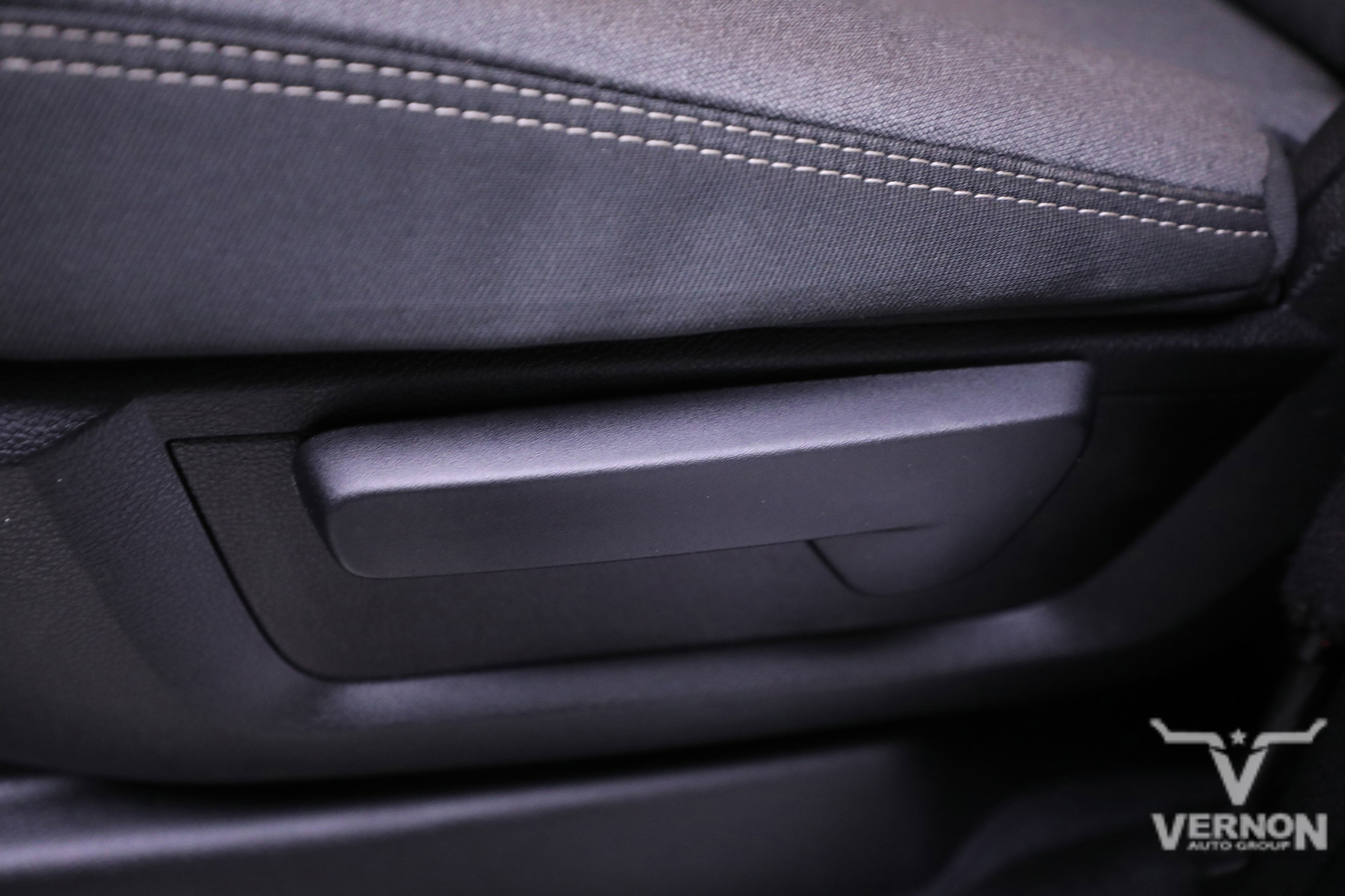 Used 2024 RAM 2500 Tradesman w/ Chrome Appearance Group image 14