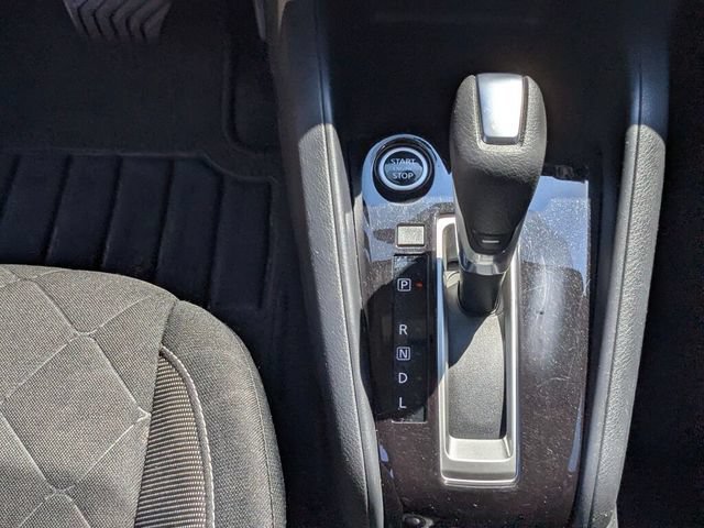 Used 2020 Nissan Kicks S FWD image 14