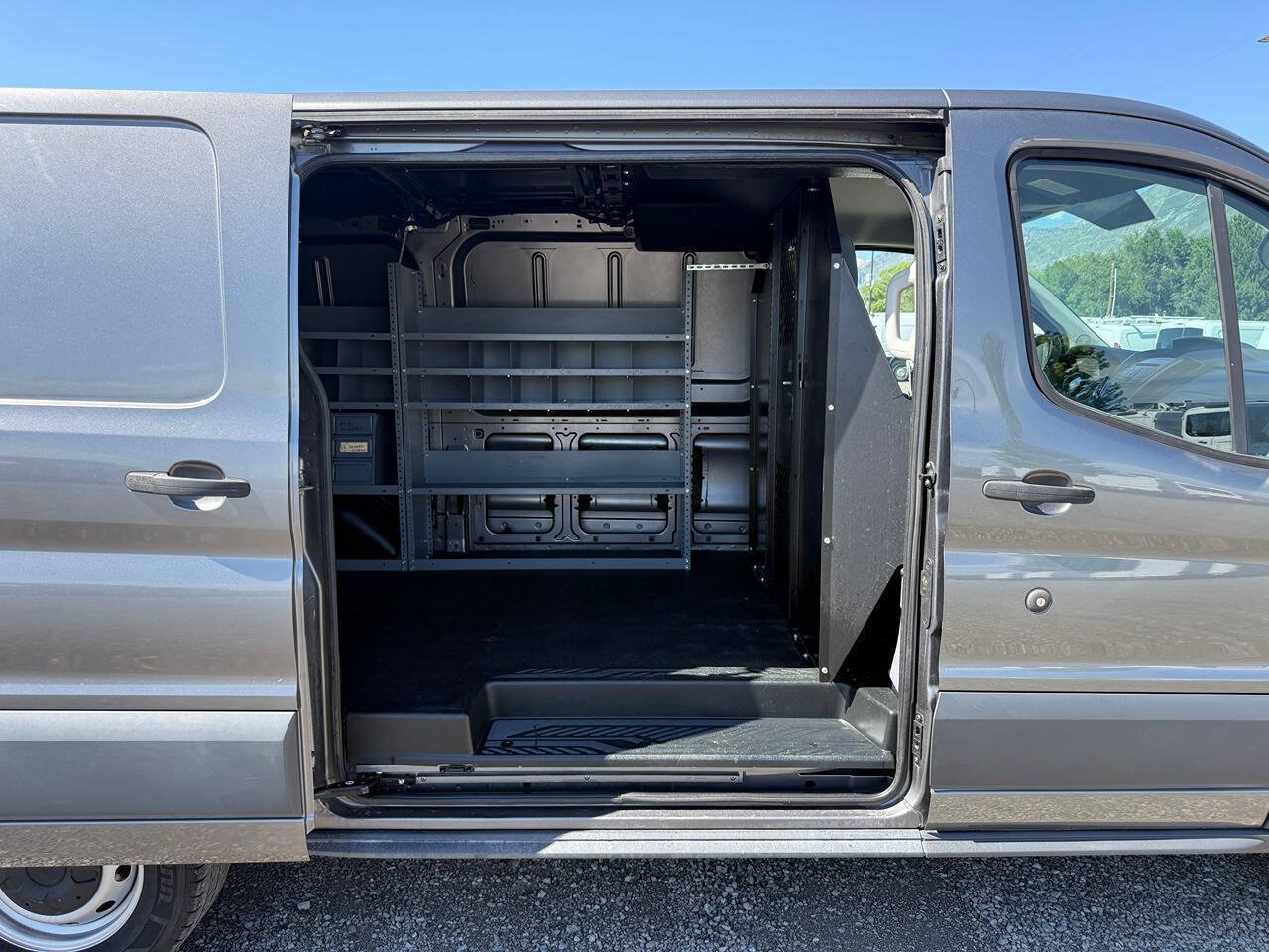 Used 2015 Ford Transit 150 130 Low Roof RWD image 24