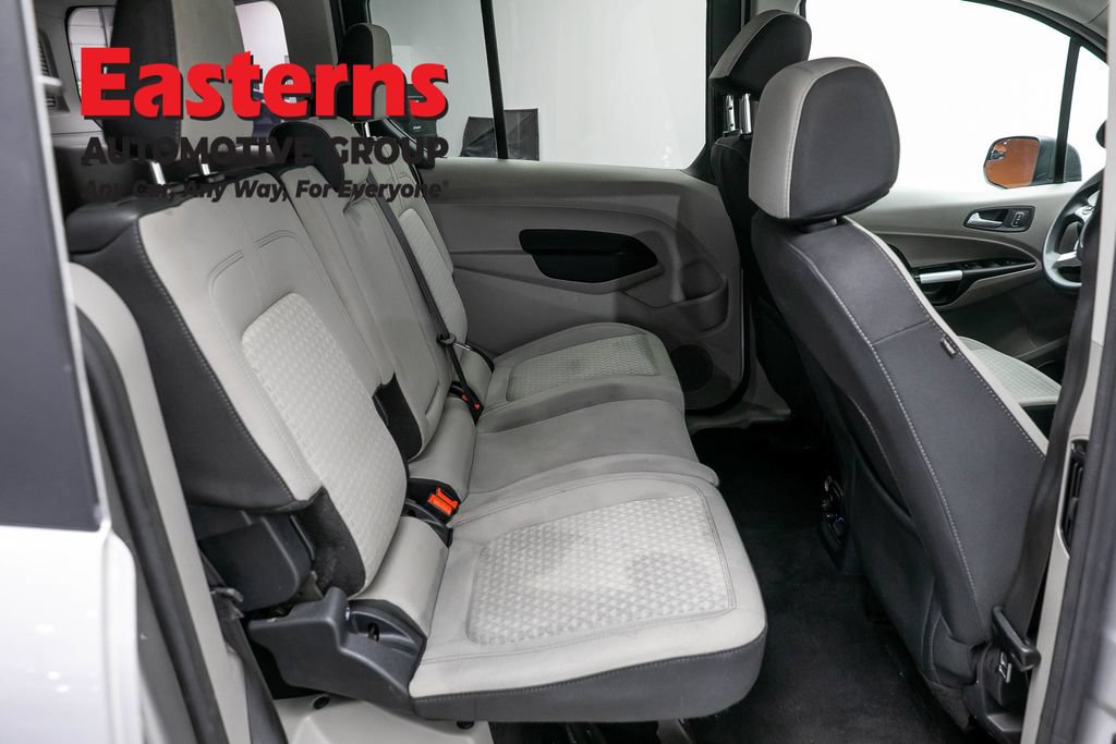 Used 2022 Ford Transit Connect XLT FWD image 21