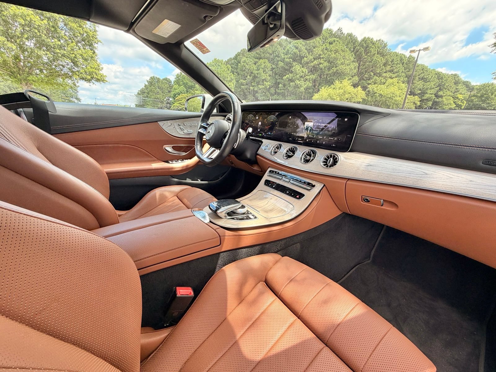 Used 2023 Mercedes-Benz E 450 Cabriolet image 13
