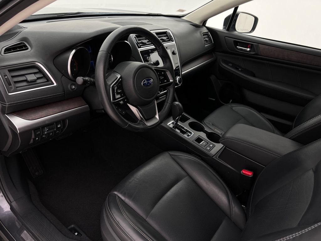 Used 2019 Subaru Outback 2.5i Limited w/ Protection Package #1 AWD/4WD image 12