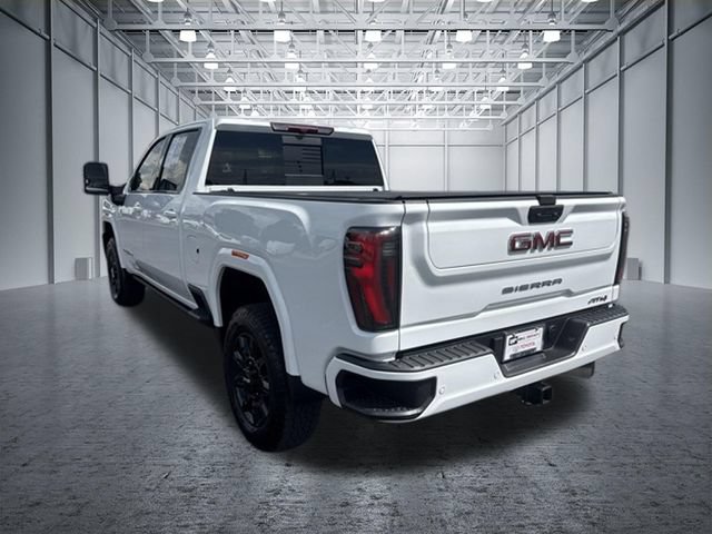 Used 2025 GMC Sierra 2500 AT4 w/ Max Trailering Package AWD/4WD image 3