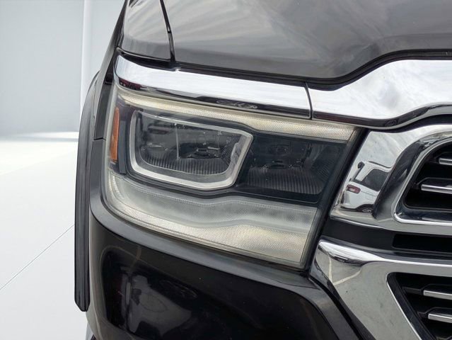 Used 2022 RAM 1500 Laramie AWD/4WD image 9