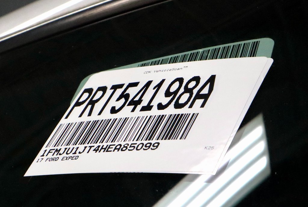 Used 2017 Ford Expedition XLT image 38