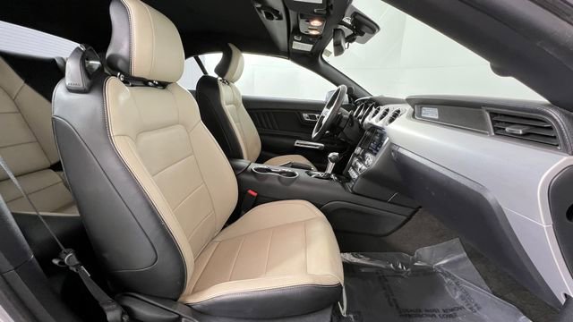Used 2015 Ford Mustang GT Premium image 19
