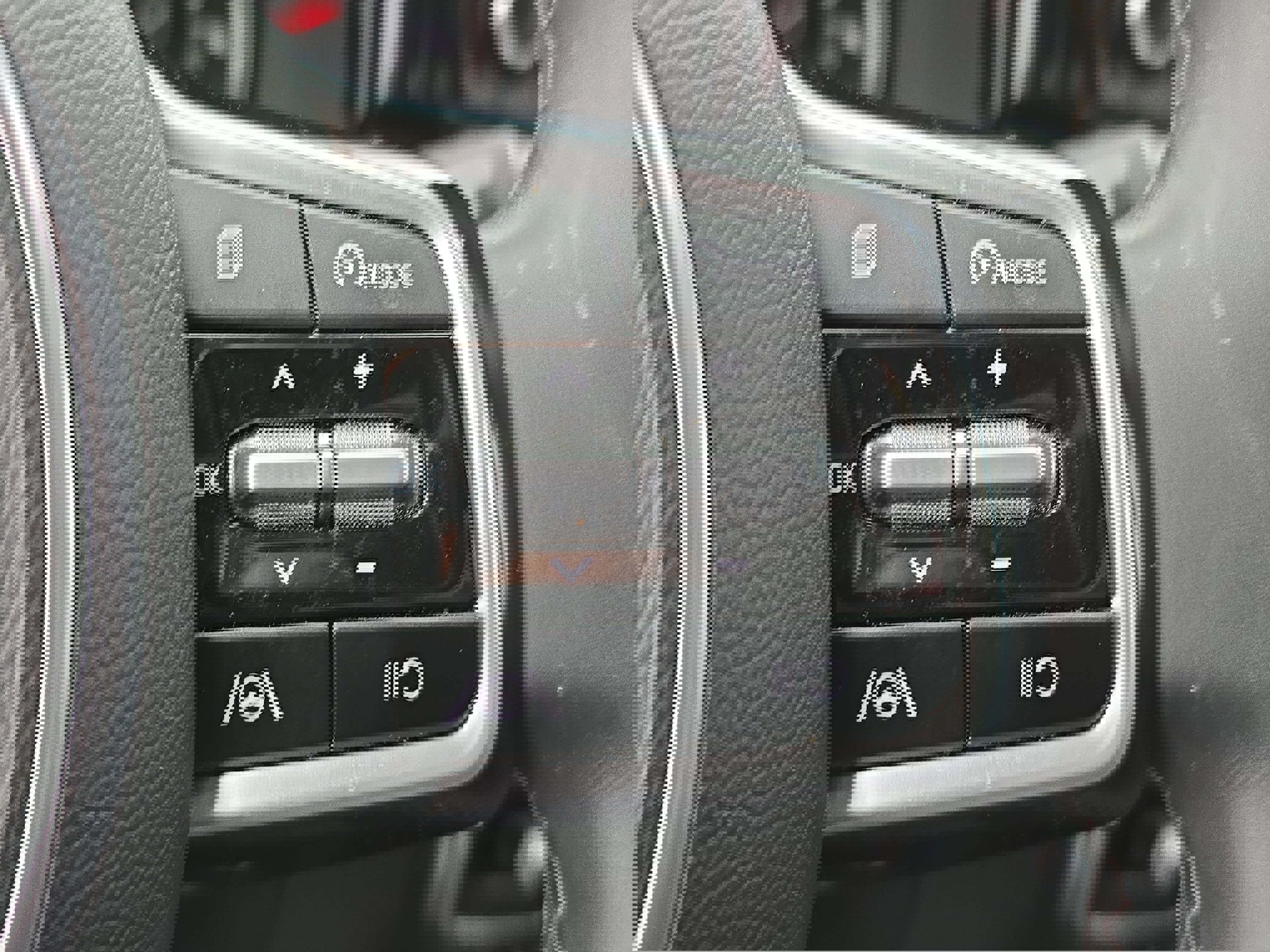 Used 2023 Kia Sorento S w/ Panoramic Sunroof Package image 18