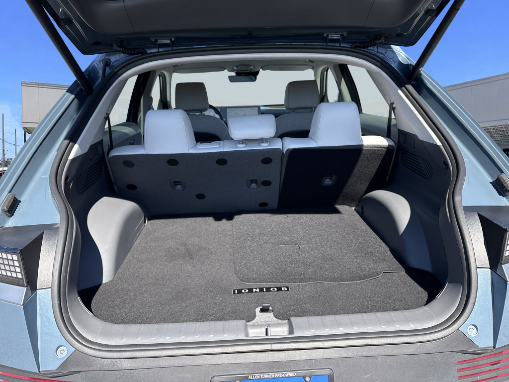 Certified 2023 Hyundai Ioniq 5 SEL w/ Cargo Package AWD/4WD image 33