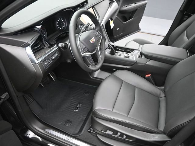 New 2026 Cadillac XT5 Sportv w/ LPO, Onyx Lite Package image 9