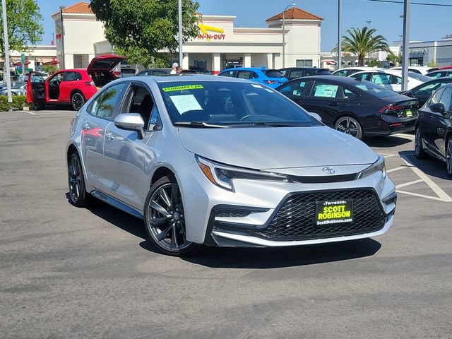 Used 2024 Toyota Corolla SE w/ SE Premium Package image 1