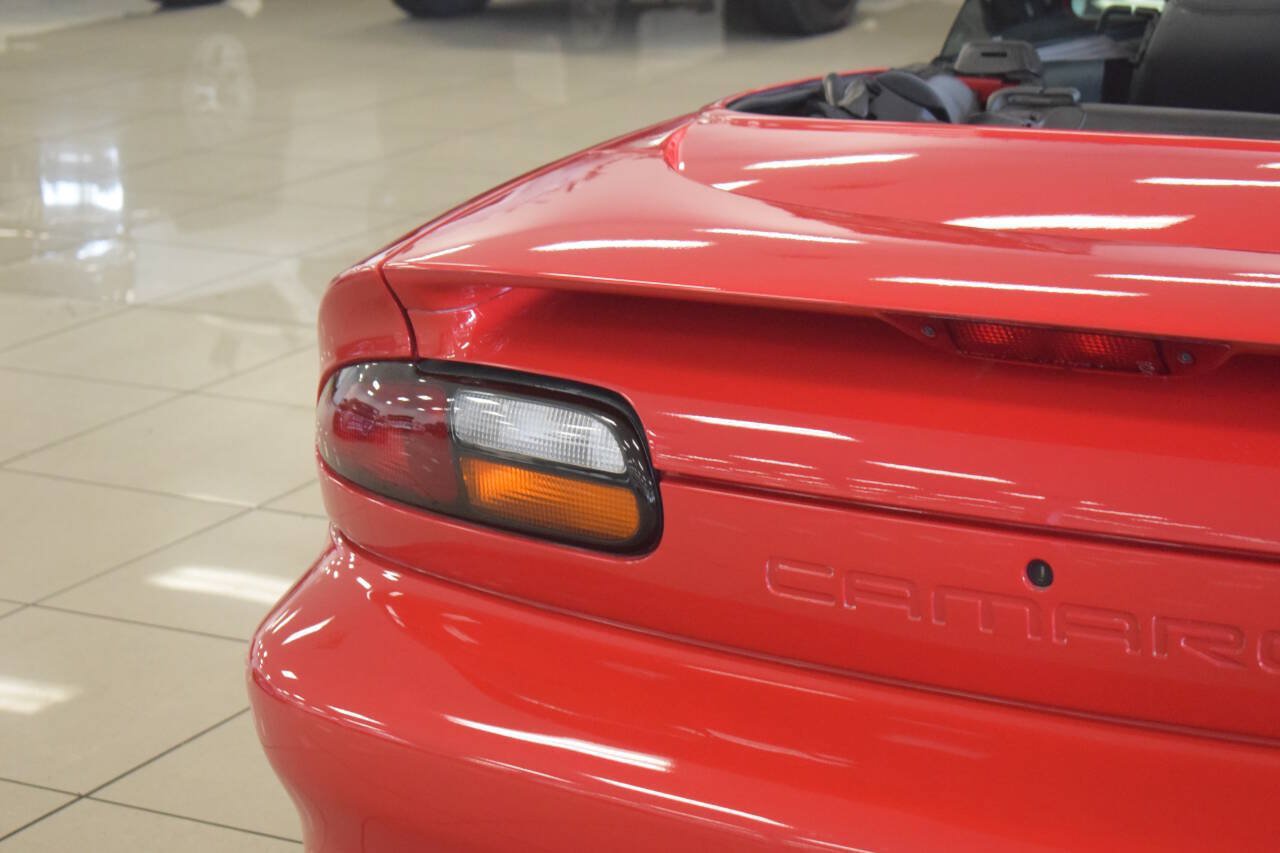 Used 2002 Chevrolet Camaro Z28 RWD image 26