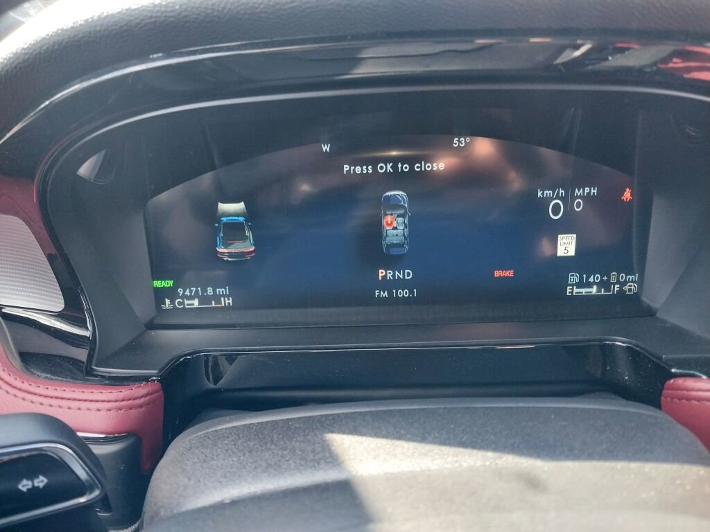 Used 2025 Lincoln Corsair Grand Touring w/ Equipment Group 301A image 3