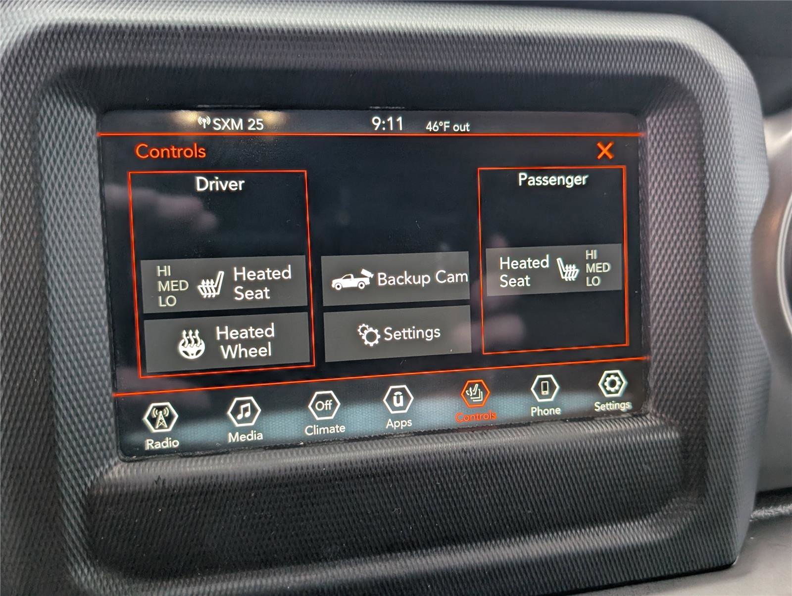 Used 2021 Jeep Gladiator Sport AWD/4WD image 23