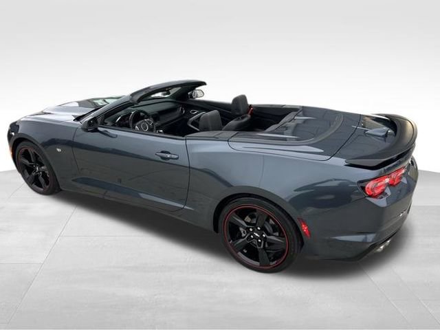 Used 2023 Chevrolet Camaro LT w/ RS Package image 5