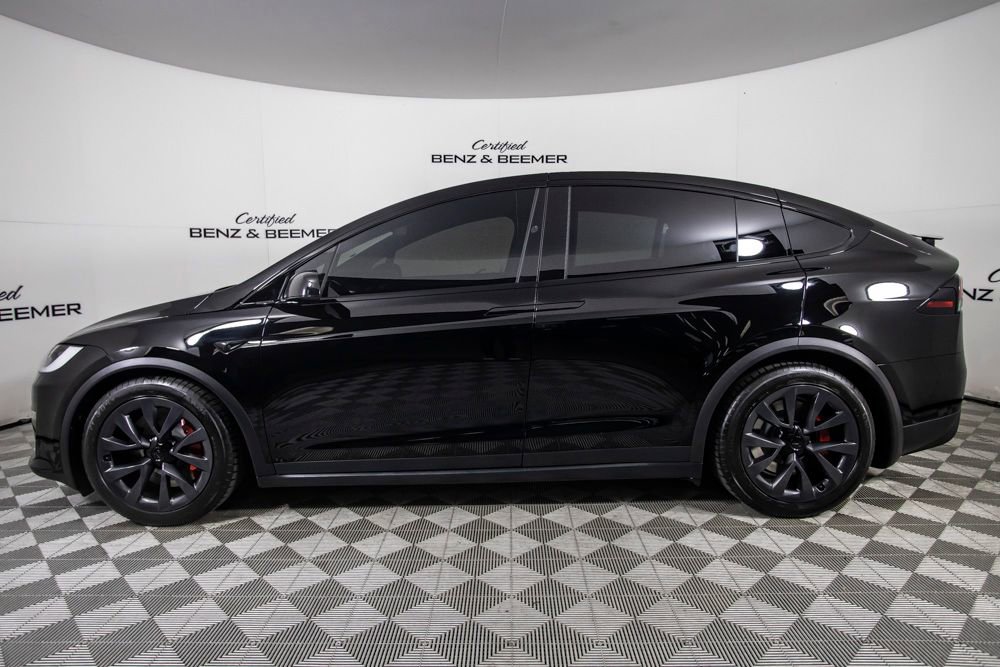 Used 2024 Tesla Model X Plaid image 15