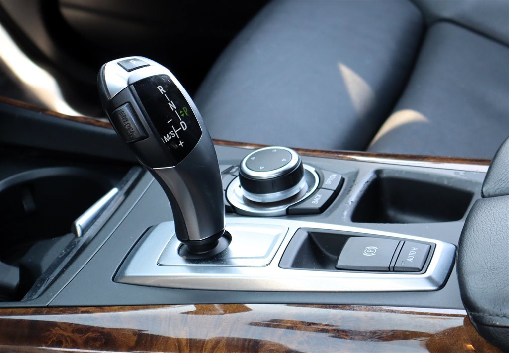 Used 2013 BMW X5 xDrive50i image 35