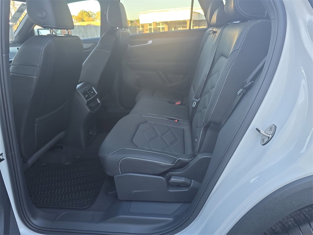 New 2026 Volkswagen Atlas Cross Sport SE image 16