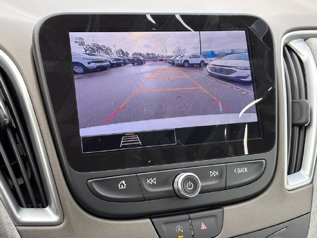 New 2025 Chevrolet Malibu LS w/ Driver Confidence Package FWD image 21