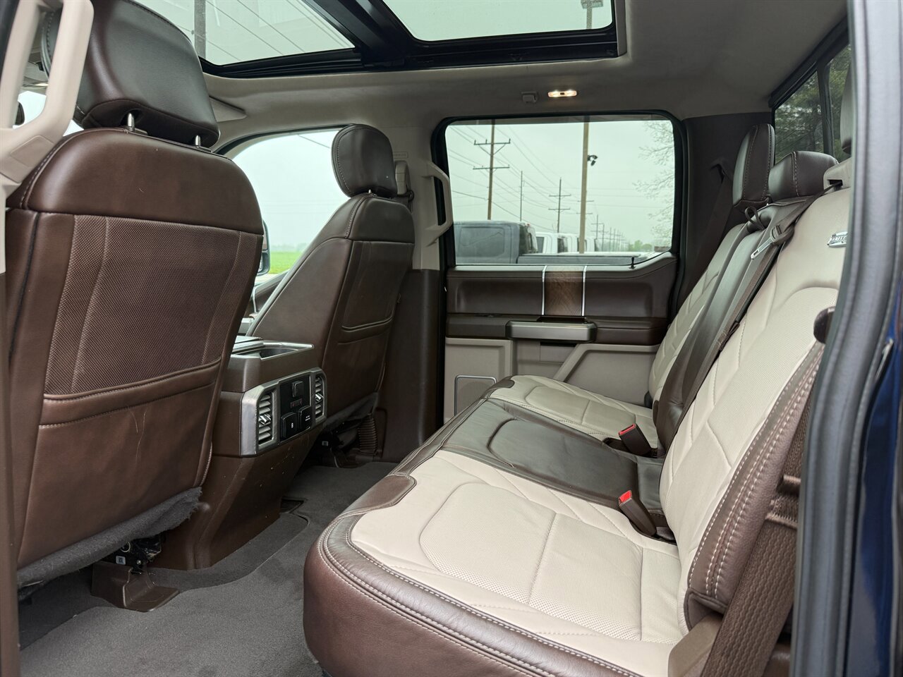 Used 2019 Ford F450 Limited image 10